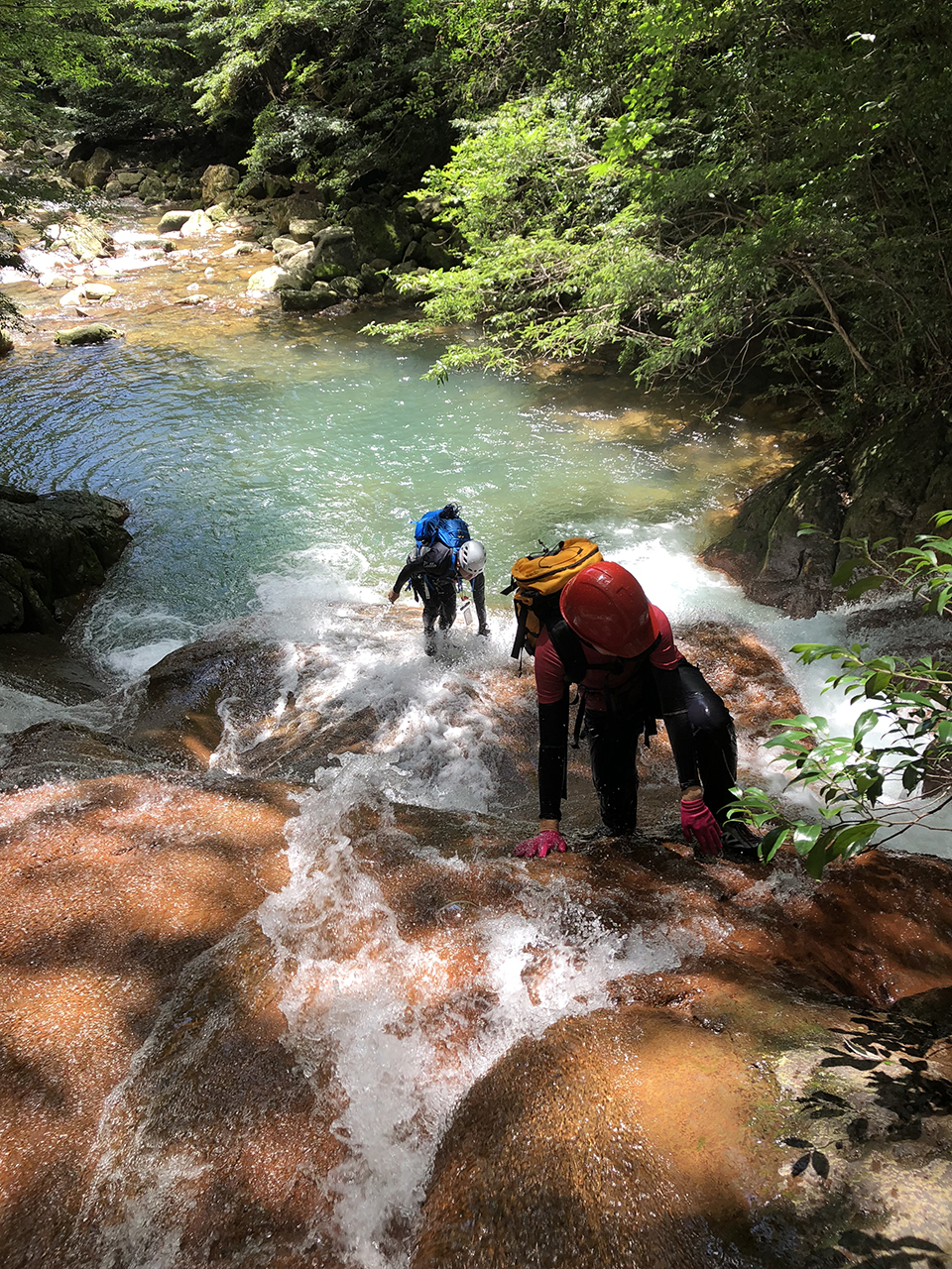 初めての沢登り | 鹿児島登山サークル